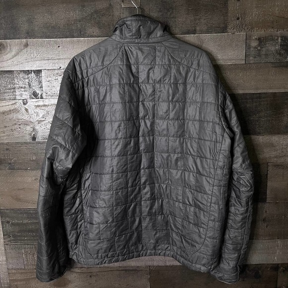 SOLD Patagonia Nano Puff Jacket Mens Large - Picture 2 of 3